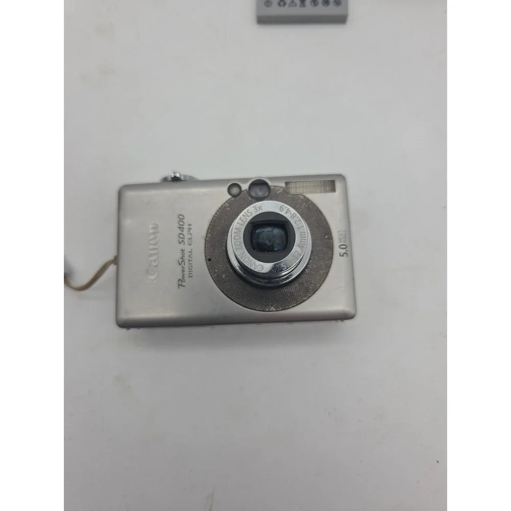 FOR PARTS/REPAIR - Canon PowerShot SD400 Digital ELPH Camera 5.0MP Silver